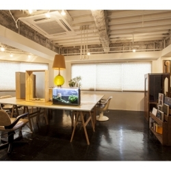 [R under]　アールアンダー