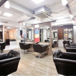 alice hair log 【アリス　ヘアー　ログ】東戸塚店