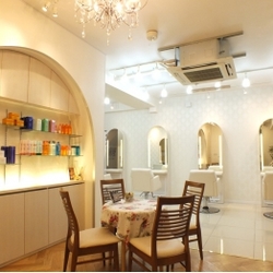 フレア～le chocolat～　上大岡駅前店