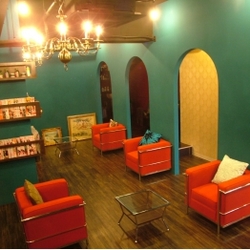 hair lounge GALERA （ヘアーラウンジ　ガレーラ）