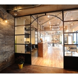 baLon. tb　【バロン】　高田馬場店