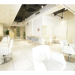 Euphoria【ユーフォリア】　新宿通り