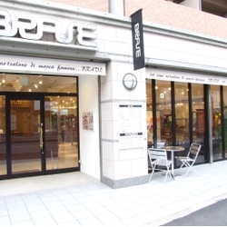 BRAVE kashiwa　east ブレイブ