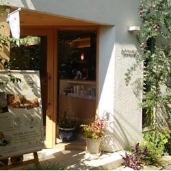 NATURAL　HAIR　KOKOROBI