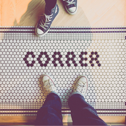 CORRER　【コレール】