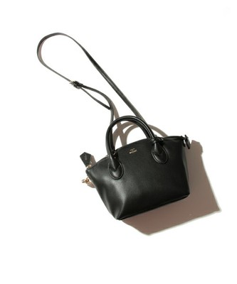 ミディアムショルダーバッグ