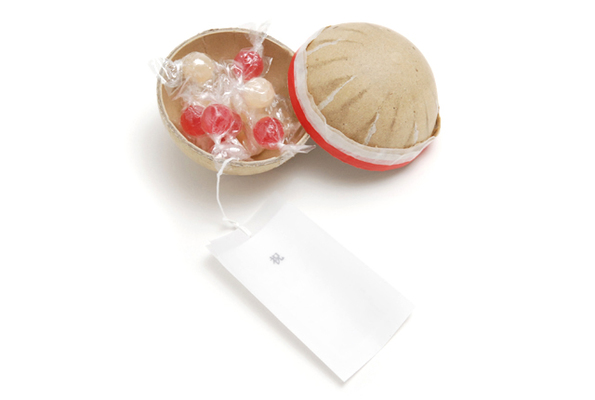 中川政七商店　「紅白花火玉お菓子 紅白飴」