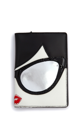 STACEY FACE PASSPORT CASE