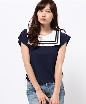 レースアップセーラーTシャツ