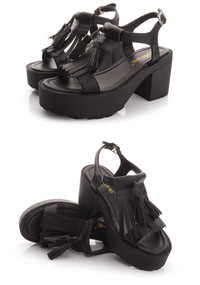 スポーツサンダル スポサン レディース 靴 シューズ 春 夏 新作 厚底 プラットフォーム フリンジ タッセル 