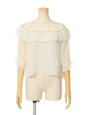 フラワー刺繍半袖プルオーバーブラウス/an another angelus