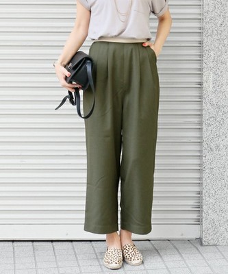 タックリラックスパンツ