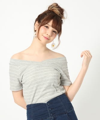 オフショルテレコTシャツ