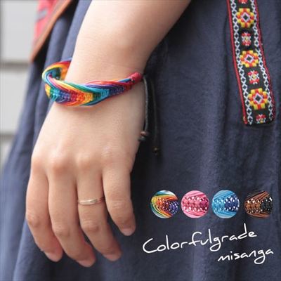 カラフルグラデ太ミサンガ