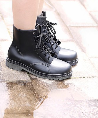 レースアップレインブーツ