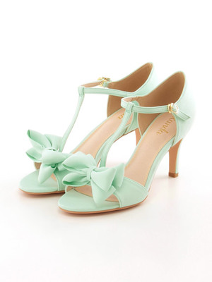 Tストラップリボンサンダル