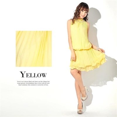 パールネックレスモチーフ付きプリーツAラインミニドレス