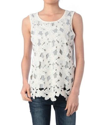 フラワーレース使いタンクトップ