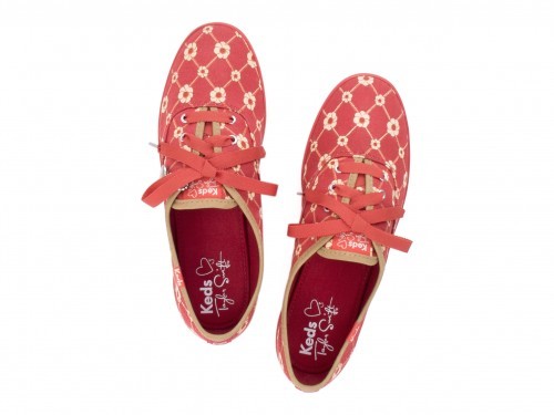 TAYLOR SWIFT'S CH TS CHECKER FLORAL