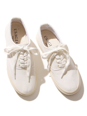 レースアップスニーカー/USAGI Item