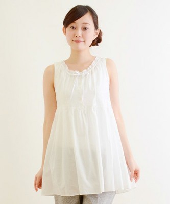 80S LAWN刺繍 ノースリーブブラウス