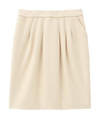 タック使いコクーンスカート