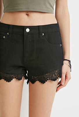 クロシェヘムデニムショートパンツ