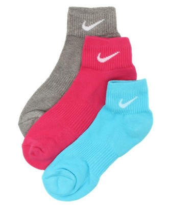 NIKE: 3ペア クオーター ソックス（カラー）