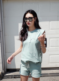 ワイドアームホールスリーブレス&ショートパンツセットアップ・全3色・t44863