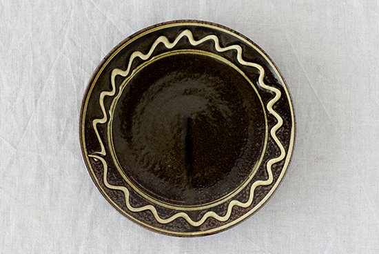 丹窓窯/スリップウェア/いっちん描き/丸皿 19cm