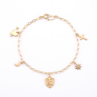 Charm bracelet