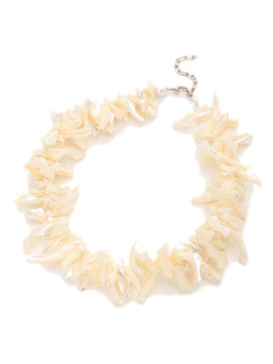 シェルモチーフネックレス