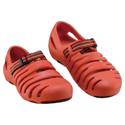 キャニオンサンダル