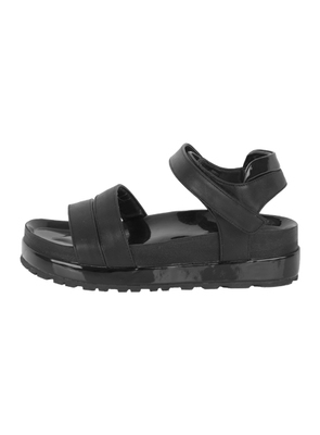 523 スポーティベルクロサンダル