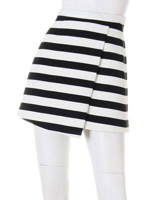 ラップミニスカート