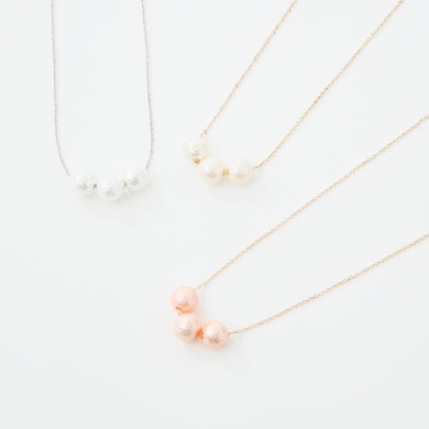 3個コットンパールネックレス
