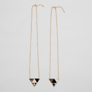 バイカラーネックレス