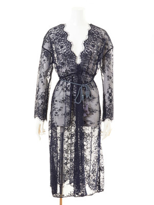 ラッセルレースガウン