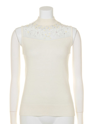 スパンコール刺繍ニット