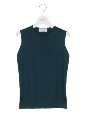 セットアップノースリニット