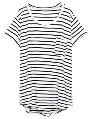 シンプル胸ポケットオーバーサイズカットソー