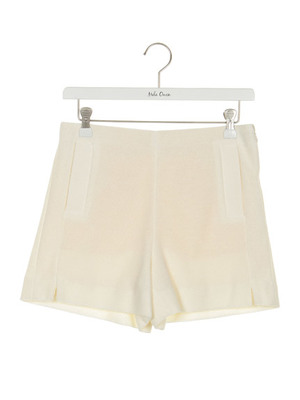 スリットショートパンツ