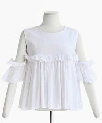 カットアウトフリルスリーブブラウス