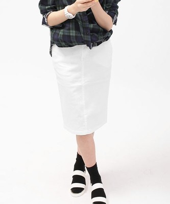 【VERY6月号掲載】 ペンシルミモレ丈デニムスカート