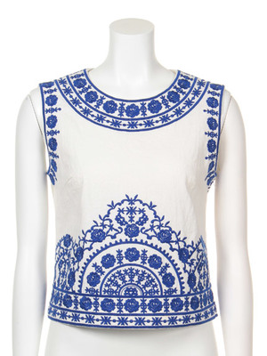 タイル柄刺繍トップス
