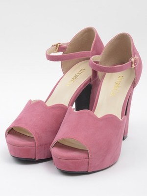 【titty&Co.】スカラップパンプス