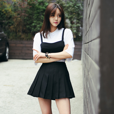 プリーツミニ丈スカート(パンツ付き)