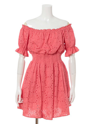 ラッセルレースオフショルワンピース/Lily Brown