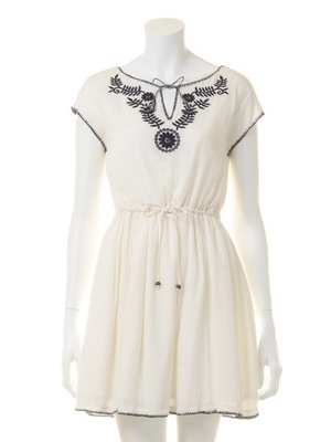 コットン刺繍ワンピース