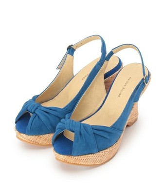 ひねりウェッジサンダル